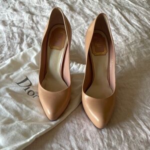 Dior nude high heels pump